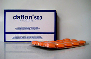 Thuốc trị trĩ ngoại, trĩ nội đường uống tăng sức bền tĩnh mạch trĩ Daflon 500mg 1